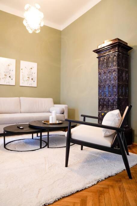 וינה Boutique Suite Near Museum District מראה חיצוני תמונה
