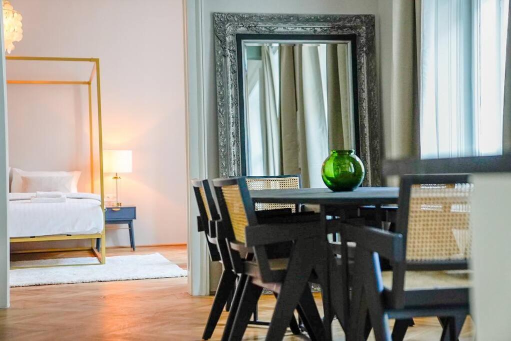 וינה Boutique Suite Near Museum District מראה חיצוני תמונה