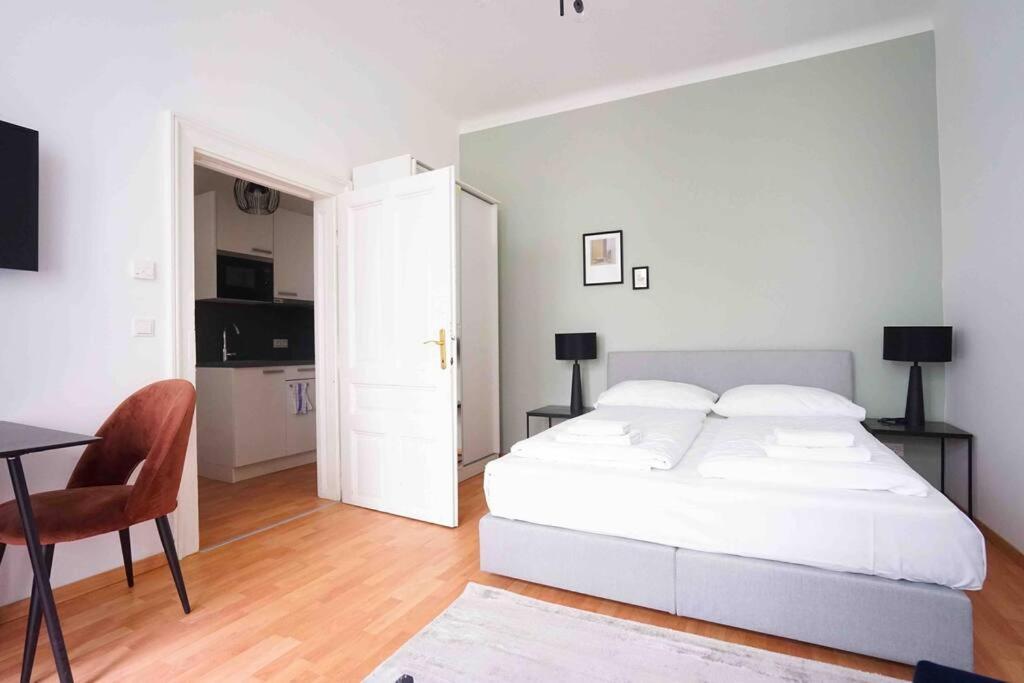 וינה Boutique Suite Near Museum District מראה חיצוני תמונה