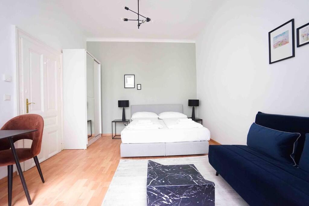 וינה Boutique Suite Near Museum District מראה חיצוני תמונה