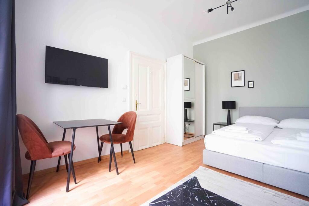 וינה Boutique Suite Near Museum District מראה חיצוני תמונה