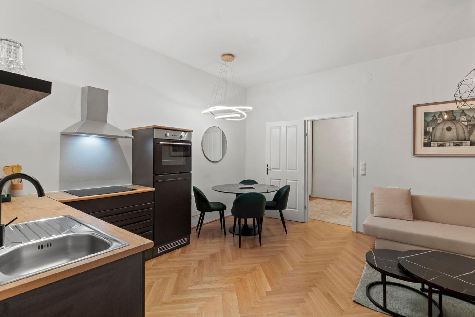וינה Boutique Suite Near Museum District מראה חיצוני תמונה