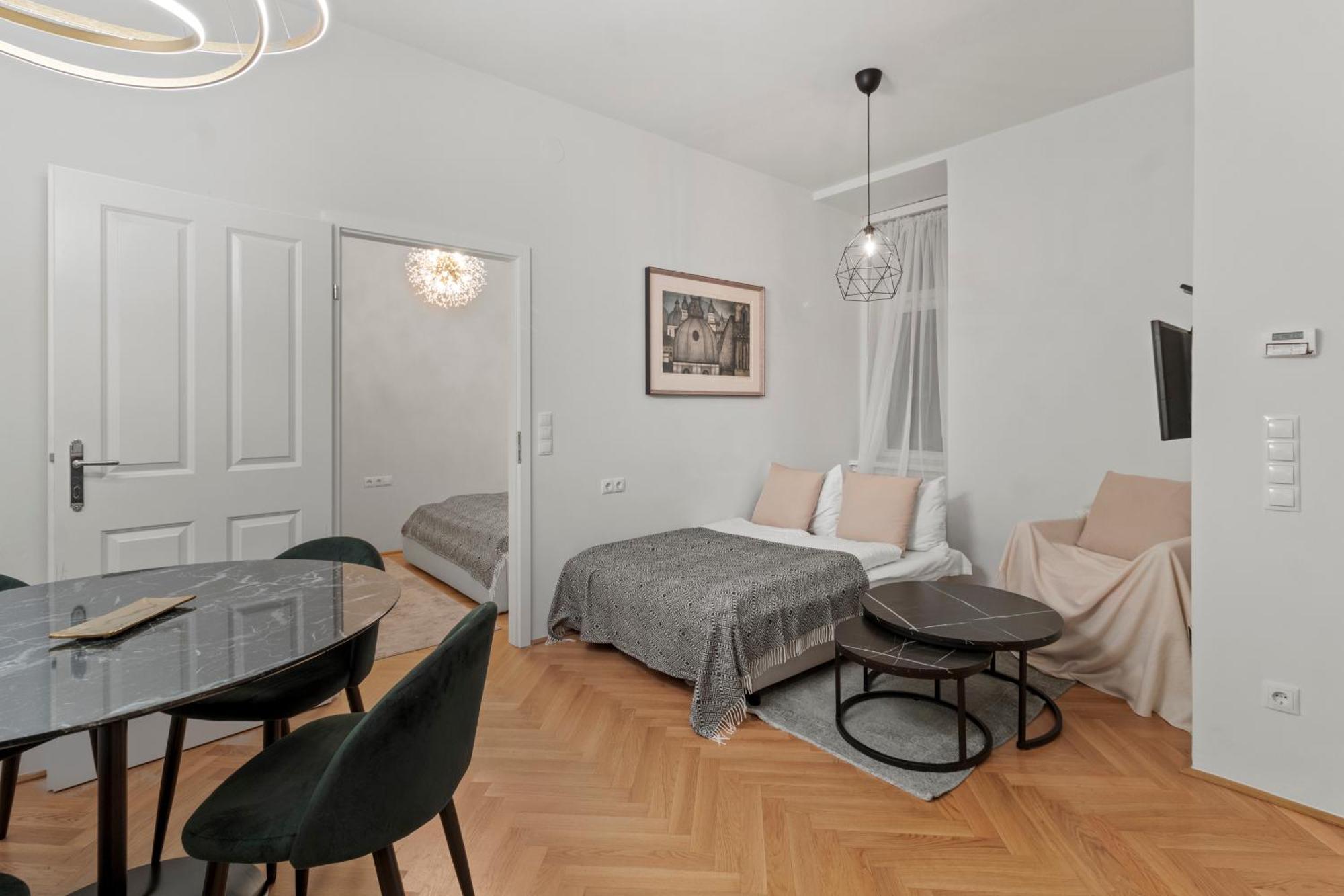 וינה Boutique Suite Near Museum District מראה חיצוני תמונה