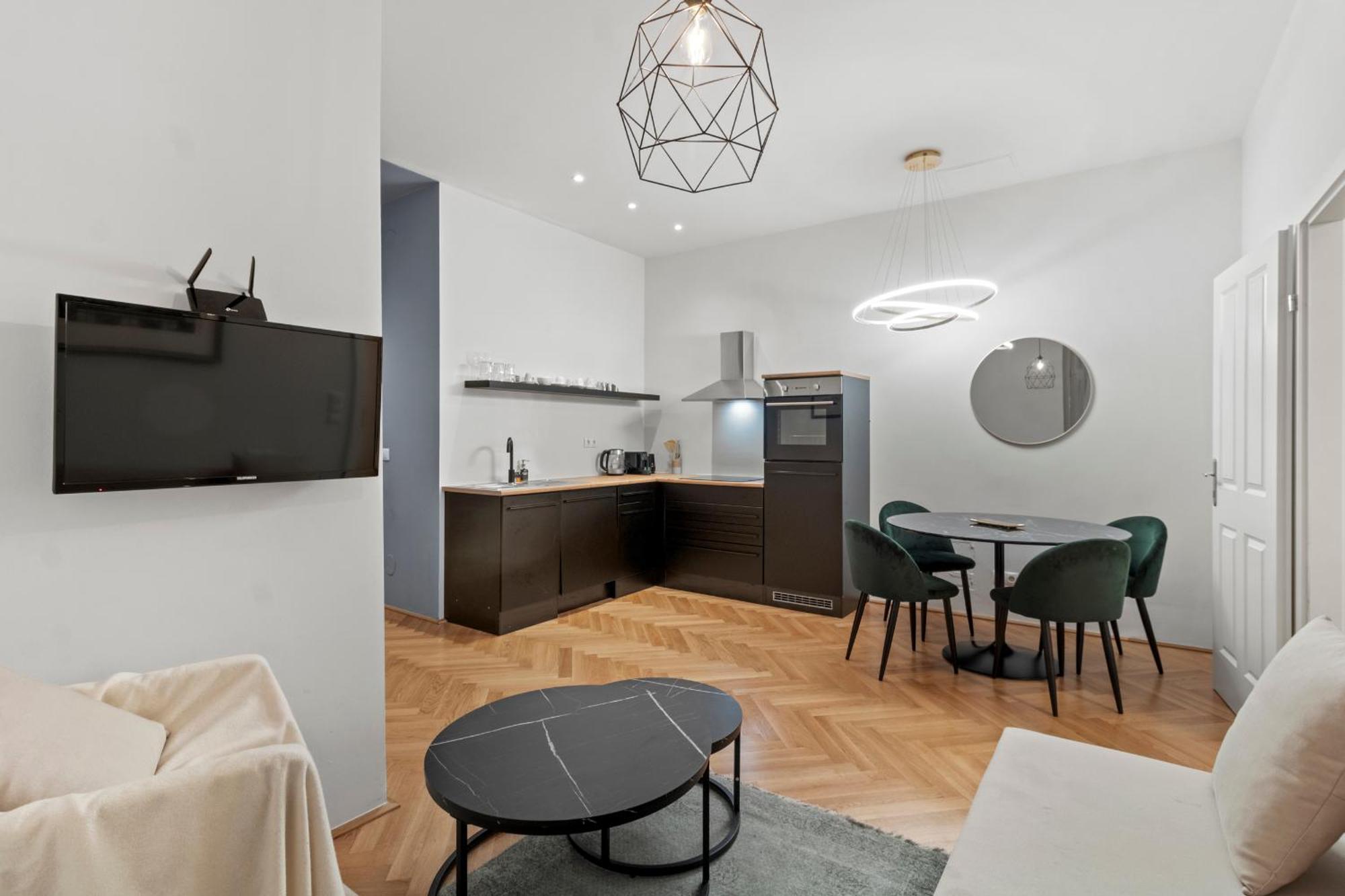 וינה Boutique Suite Near Museum District מראה חיצוני תמונה