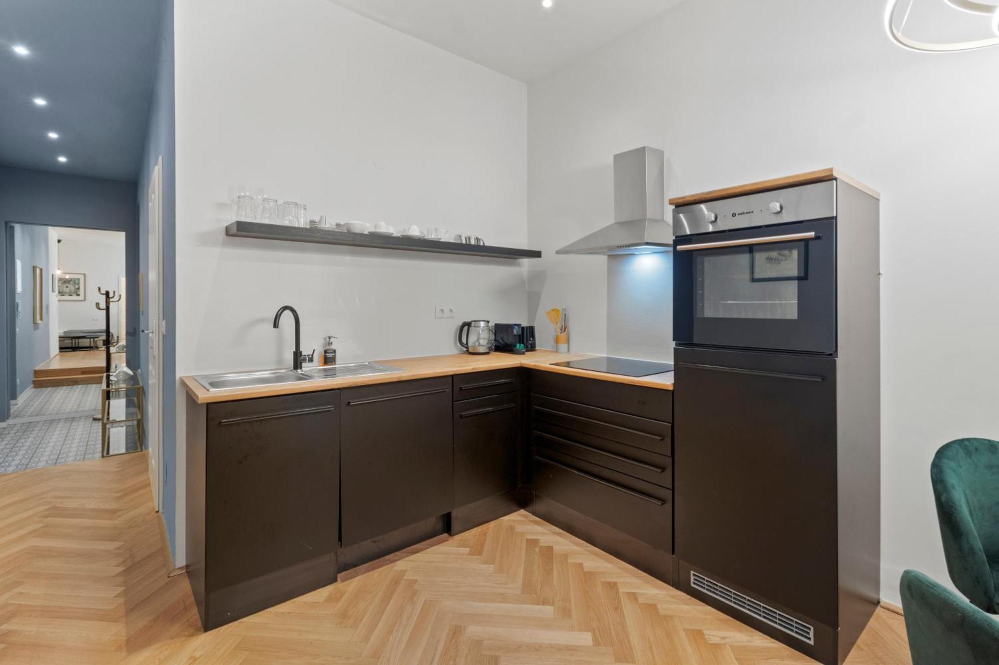 וינה Boutique Suite Near Museum District מראה חיצוני תמונה